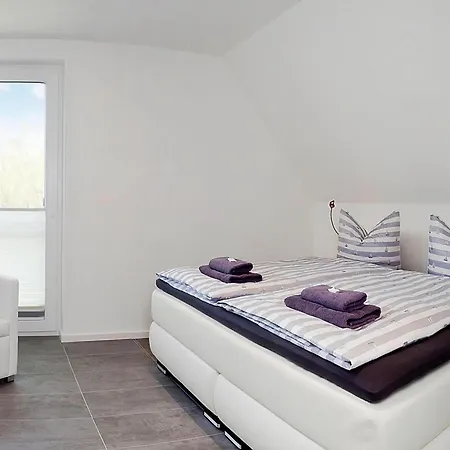 Am Yachthafen In Feriehus