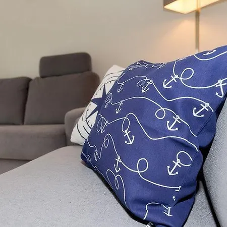 Am Yachthafen In Feriehus *