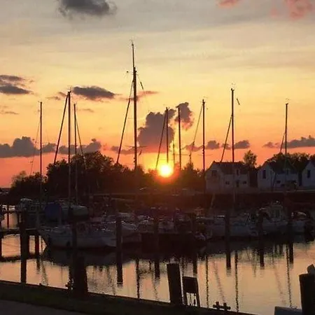 Feriehus Am Yachthafen In Peenemunde